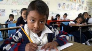 Yanı Başımızdaki Meksika: Eğitim Yoksulluk ve Eşitsizlikle Mücadele Etmek Zorundadır
